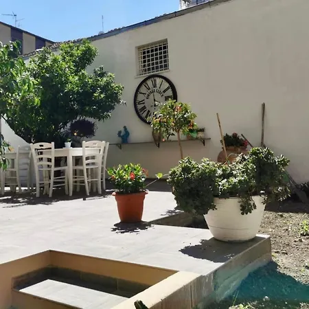 Casa Petrarca 住宿加早餐酒店 3*
